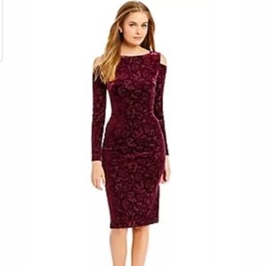 NWT Maggy London Cold Shoulder Velvet Sheath Dress